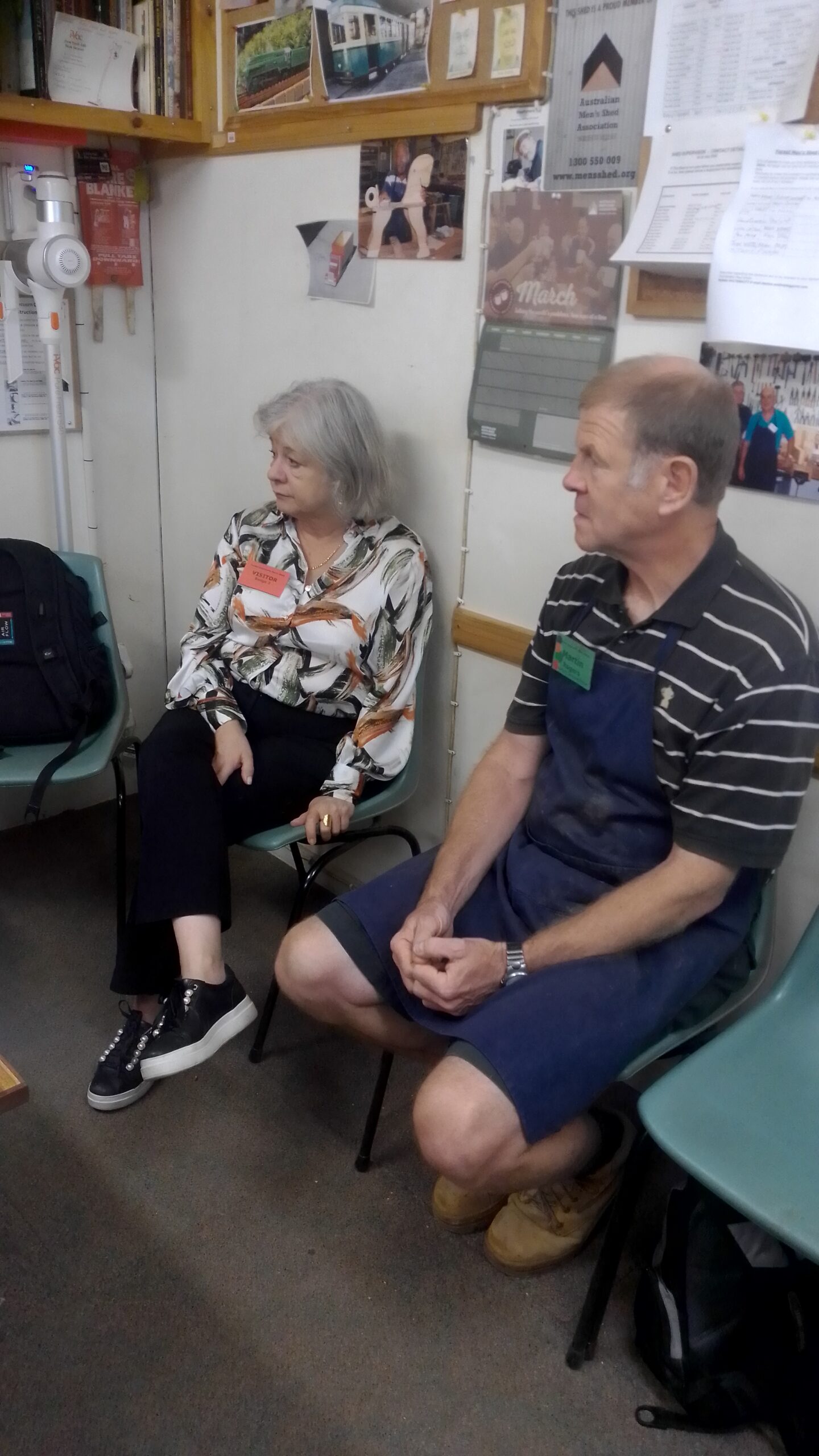 Mayor in conversation with Mens Shed Members